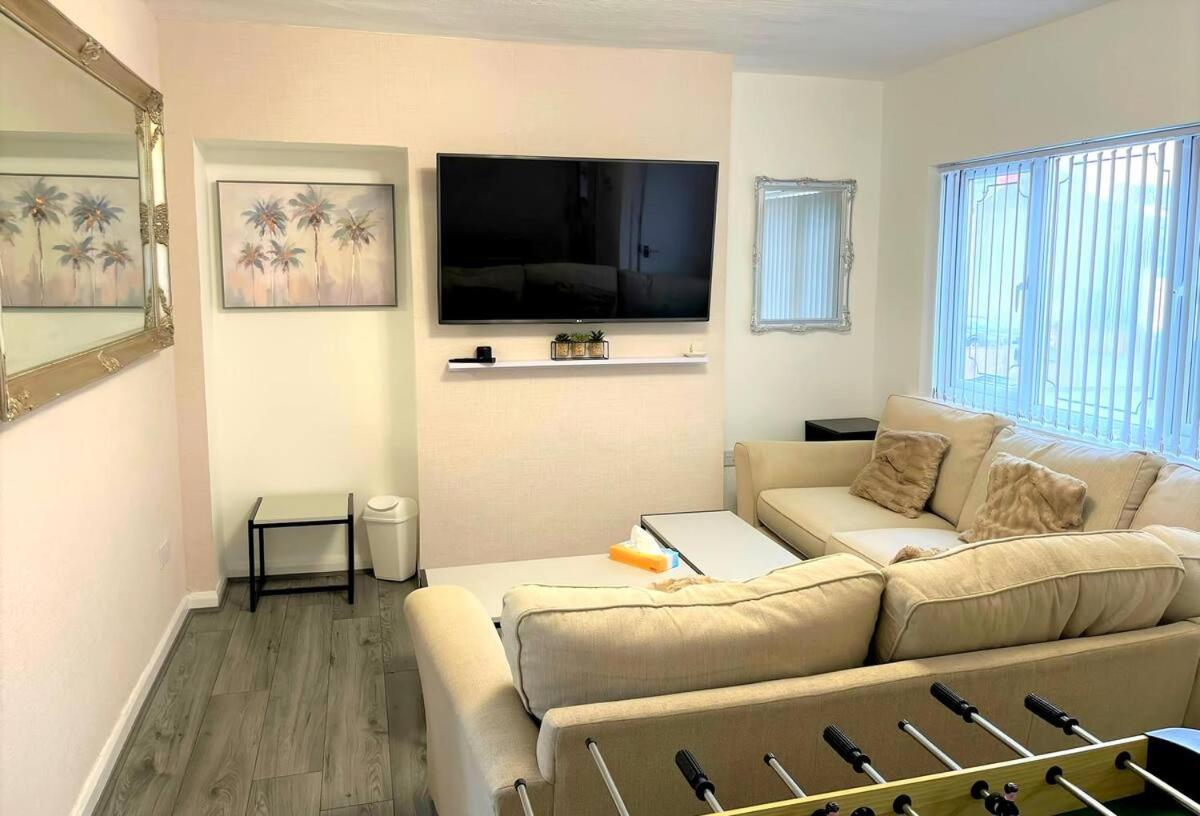 Holiday home Knights Road Birmingham